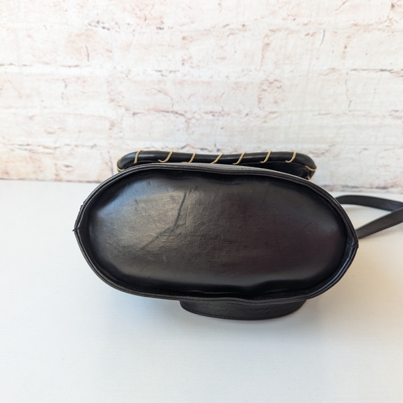 Stuart Weitzman Black Crossbody Bag with Gold Stitching - Picture 7 of 13